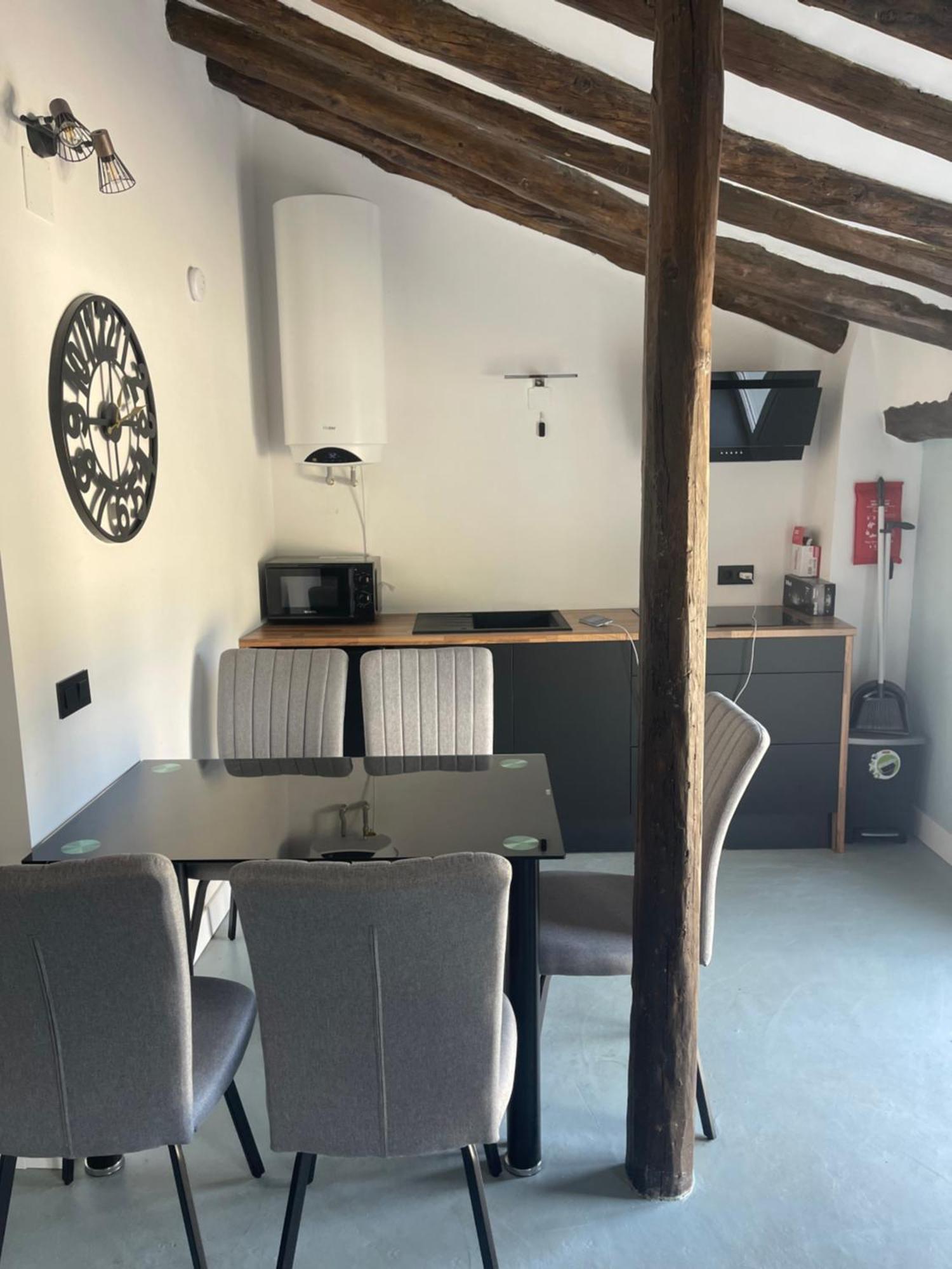 Attic Castillo Almansa Ngoại thất bức ảnh