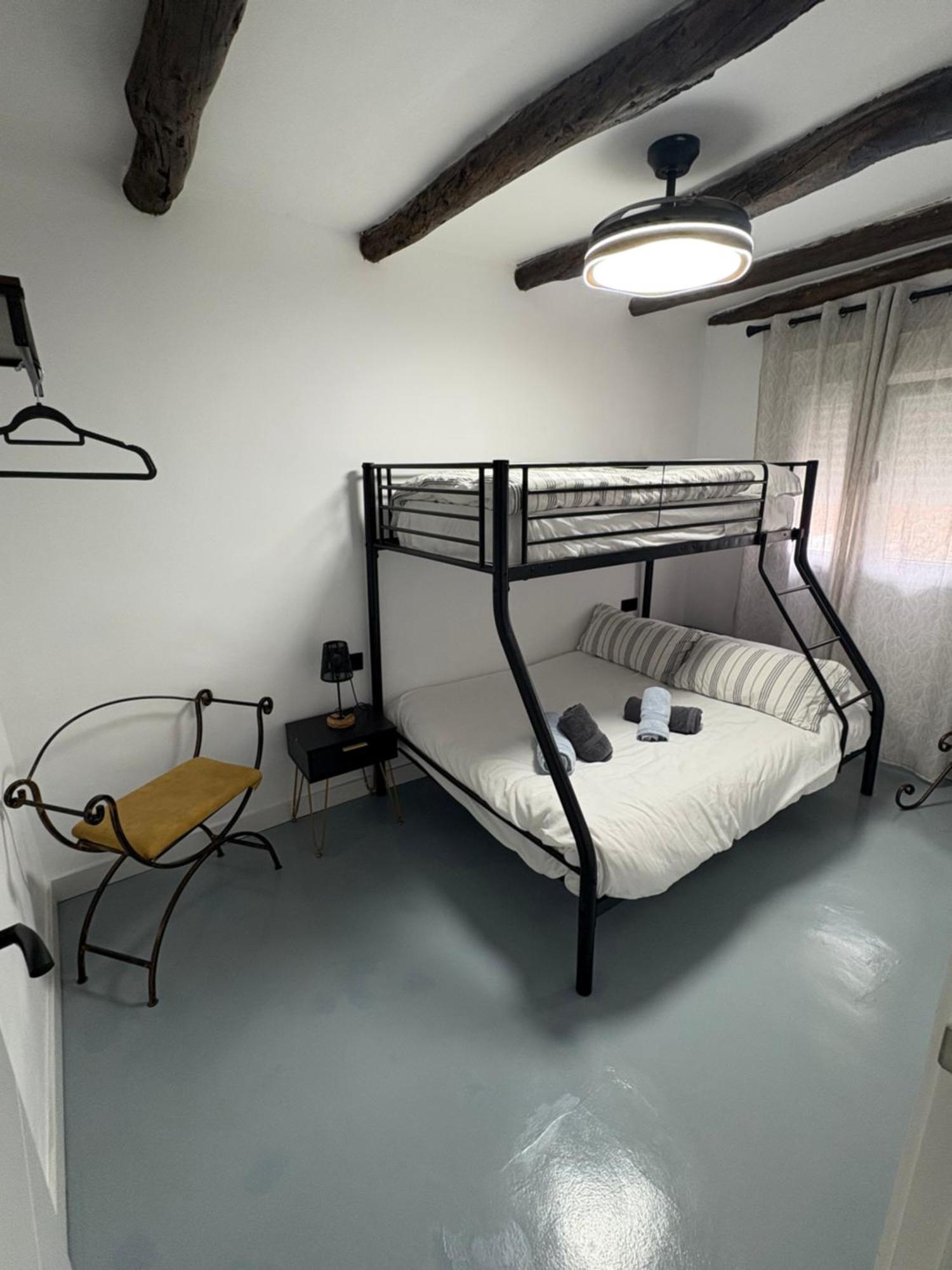 Attic Castillo Almansa Ngoại thất bức ảnh